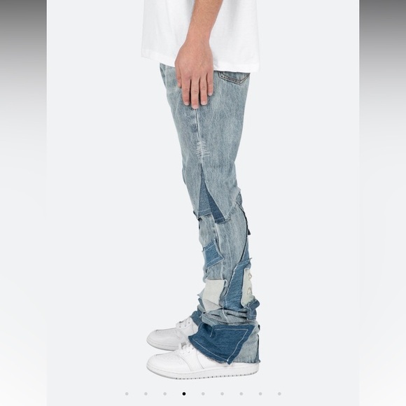 MNML Patch Flare Denim Pants - Picture 4 of 5